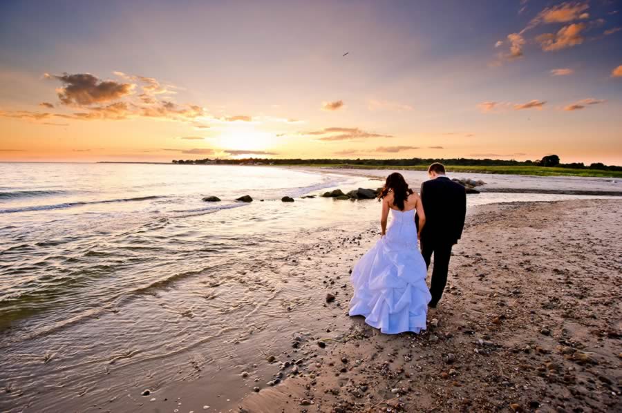 WEDDINGS/HONEYMOONS - Holiday Planners